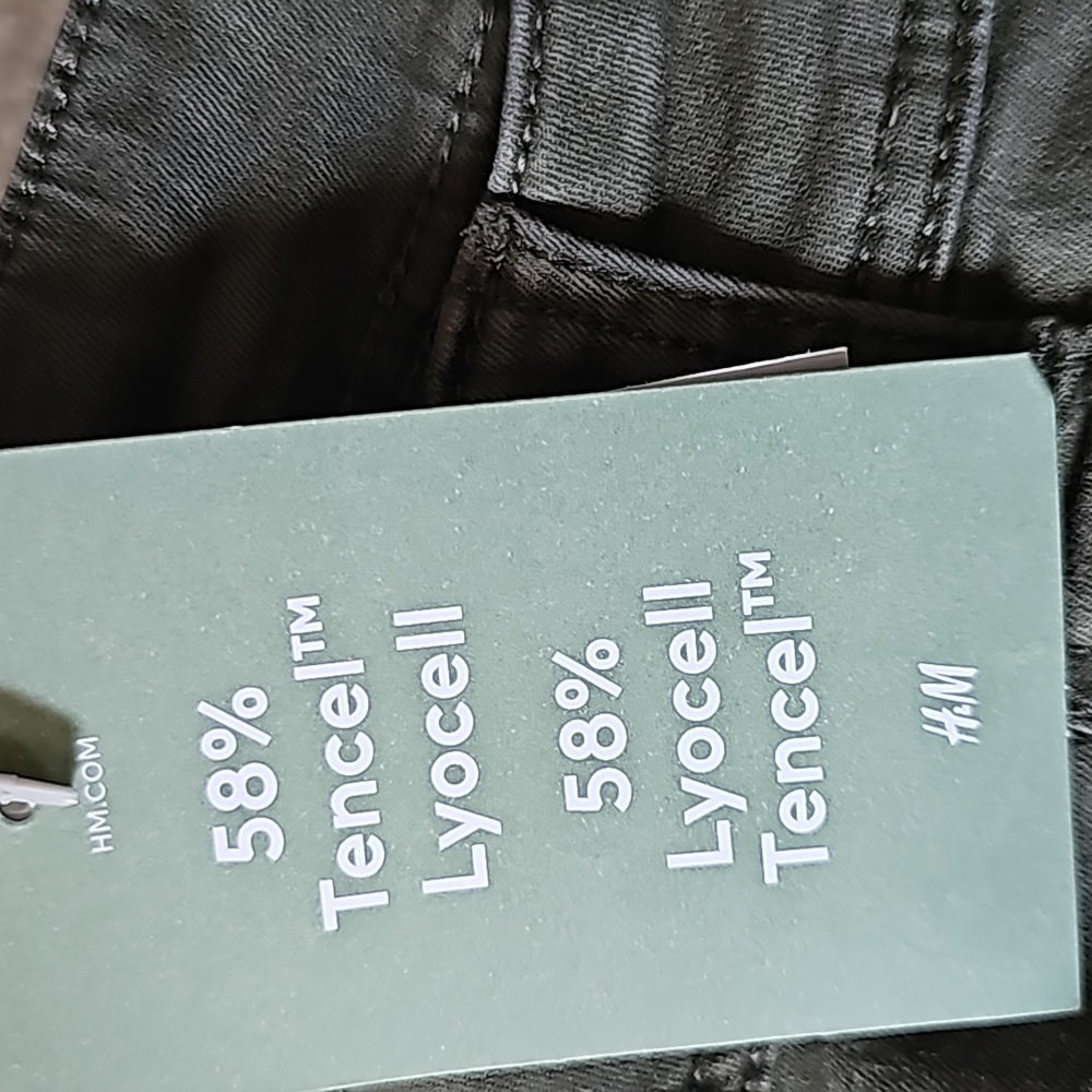 Green pants... brand new - Picture 5 of 5